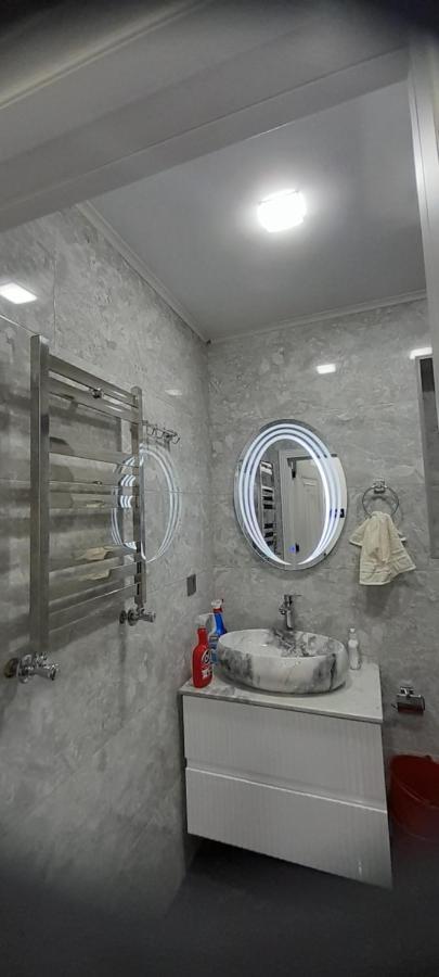 Close To Izmir Park * باكو