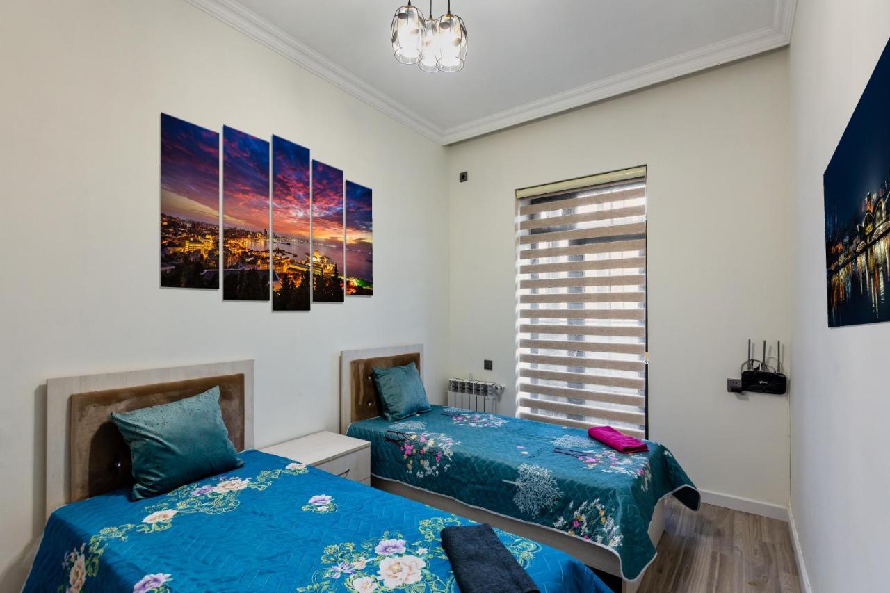 Close To Izmir Park * Baku